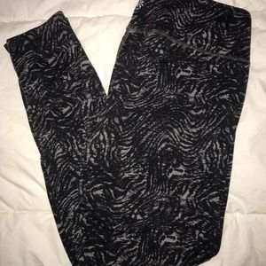 Athleta Zebra Chaturanga Tight